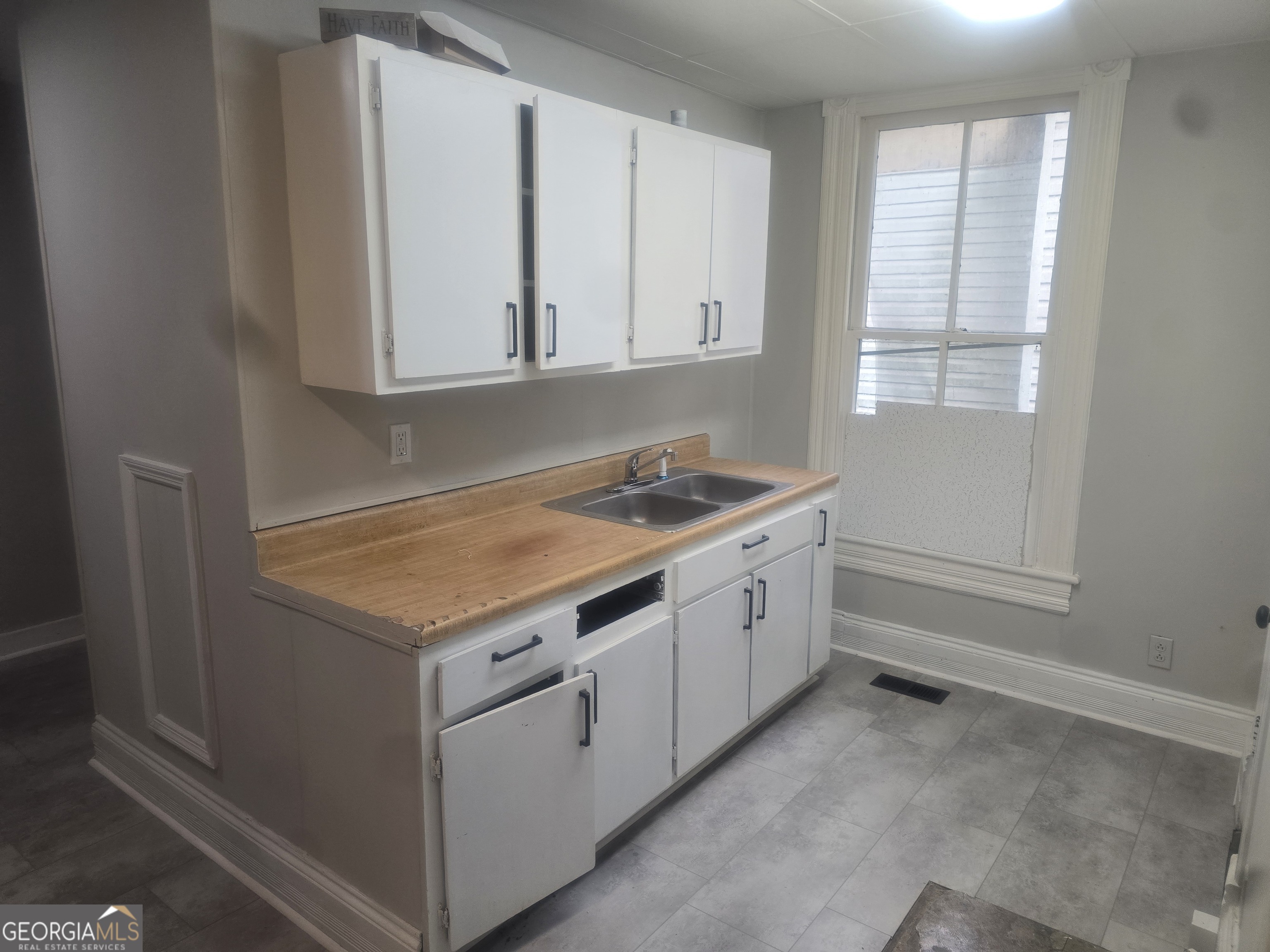 702 N Franklin Street Property Photo 13