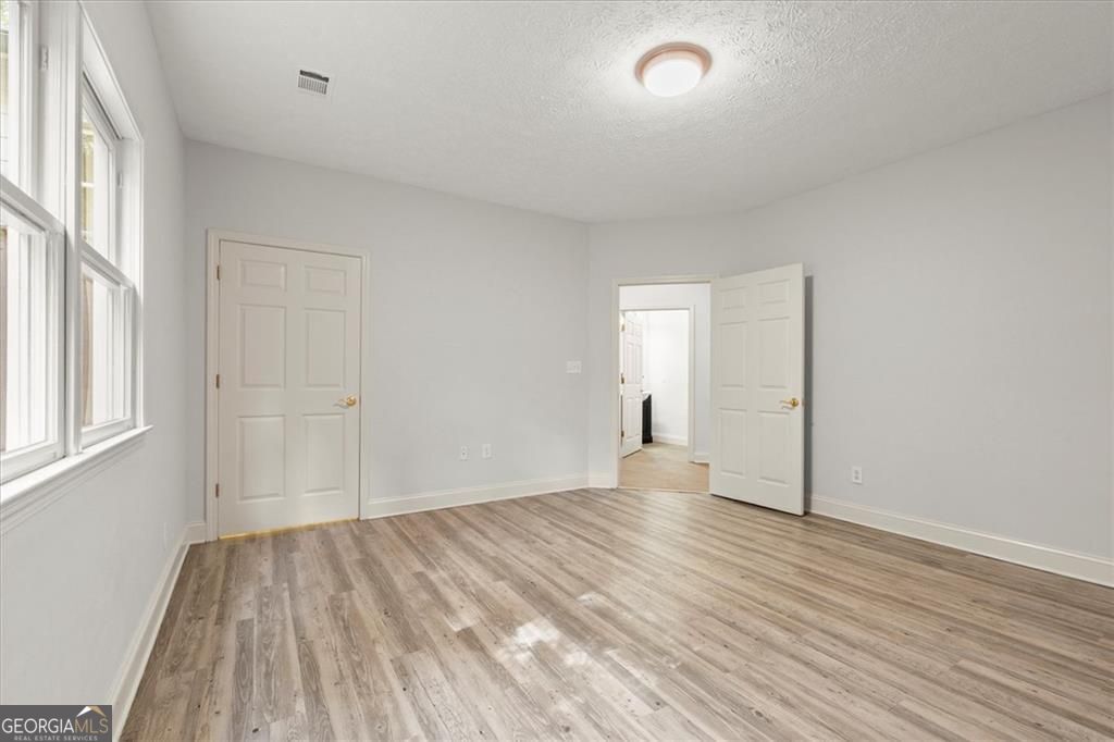 189 Castlebar Court Property Photo 37