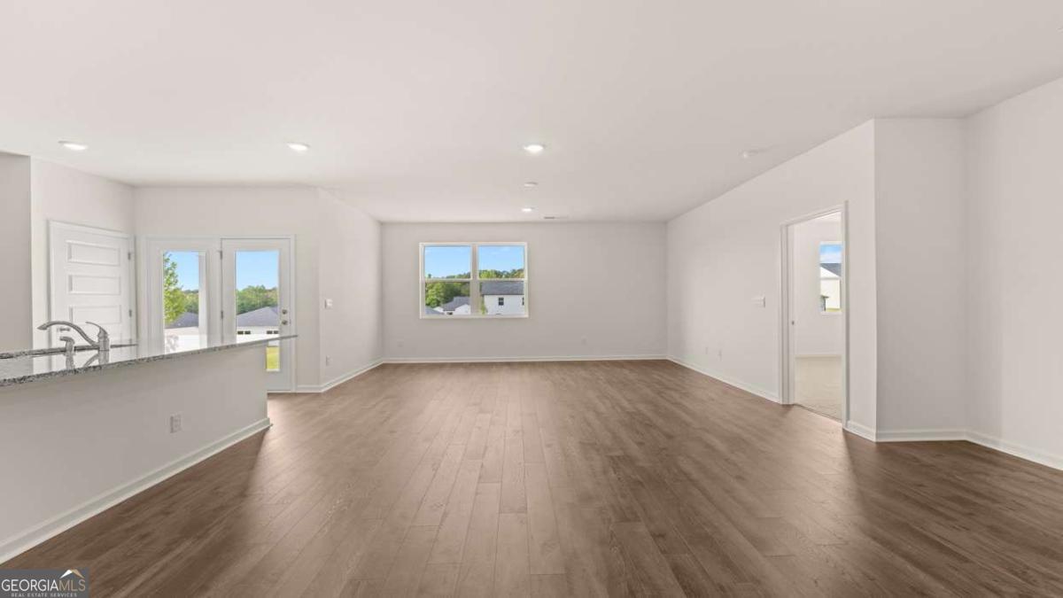 8576 Seabiscuit Road Property Photo 29