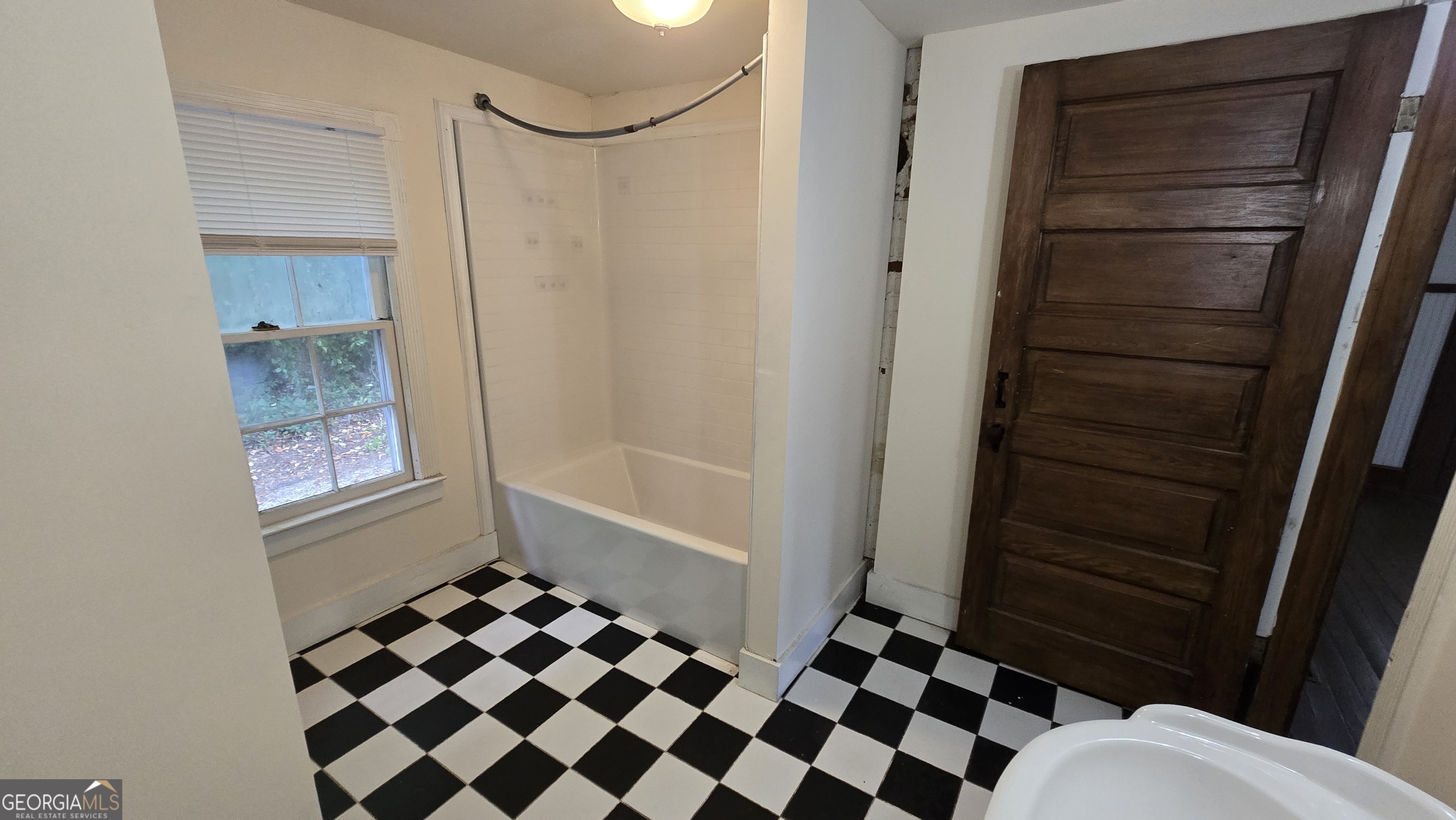 222 Macon Street Property Photo 17