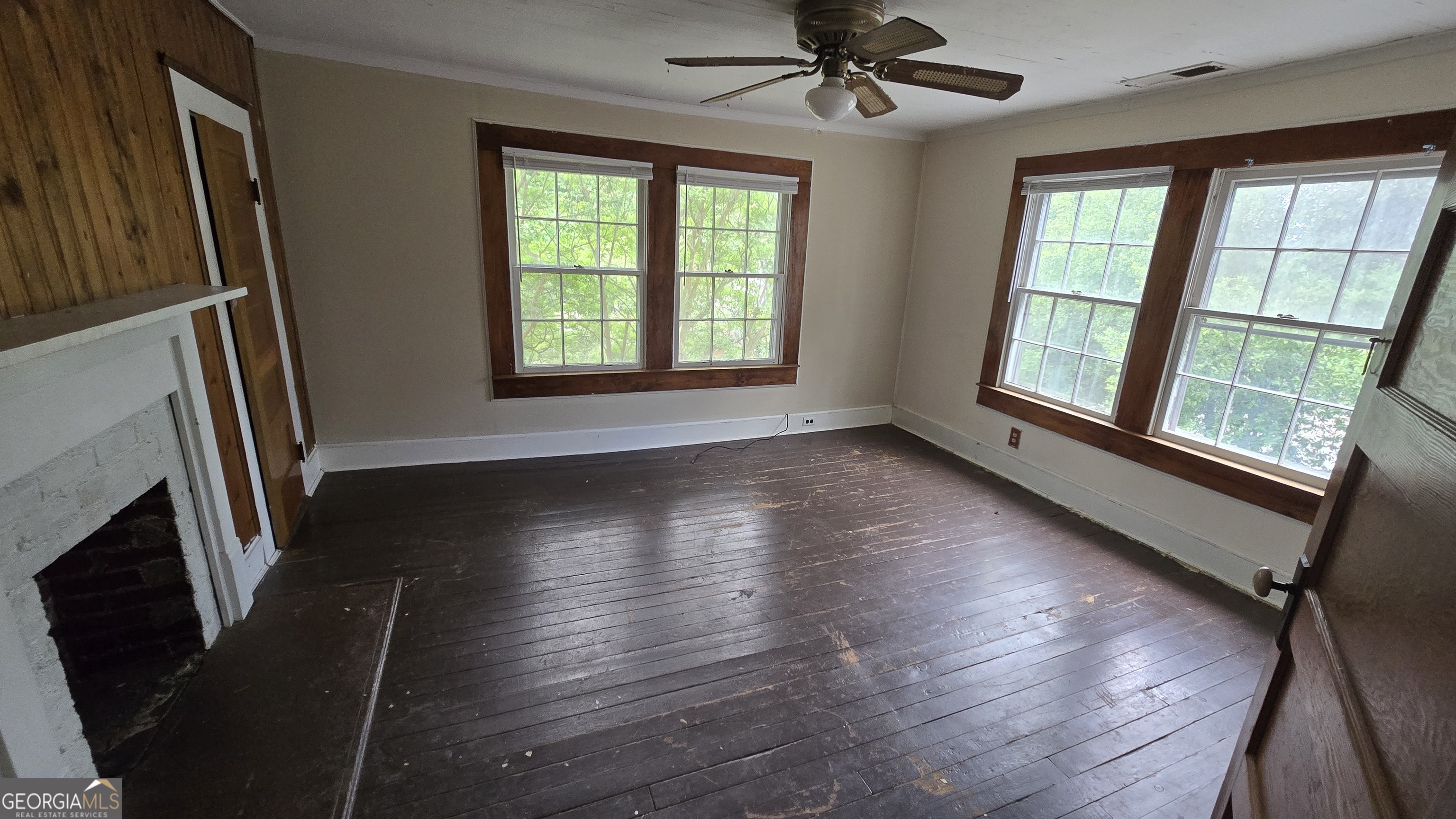 222 Macon Street Property Photo 23