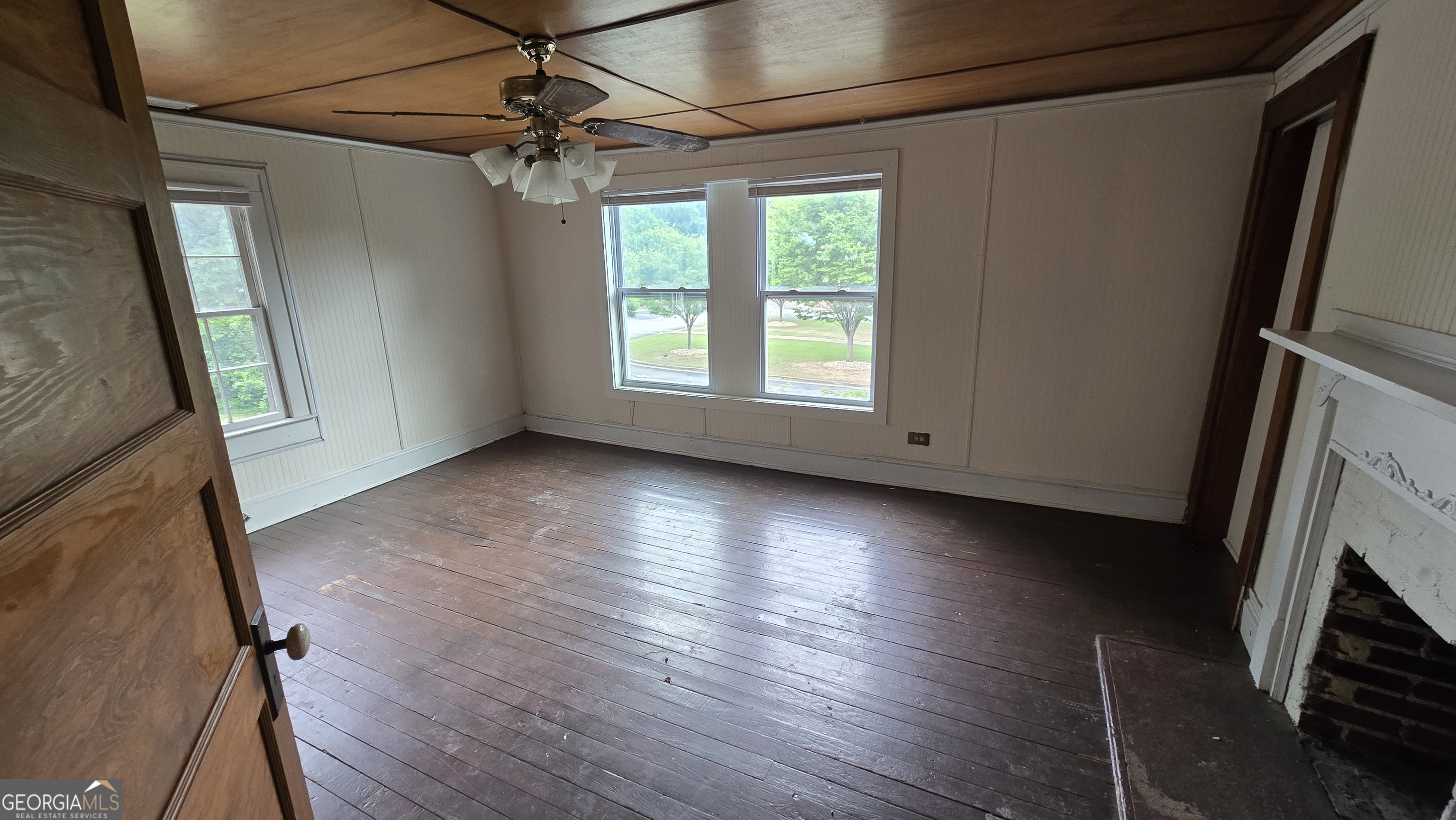 222 Macon Street Property Photo 32