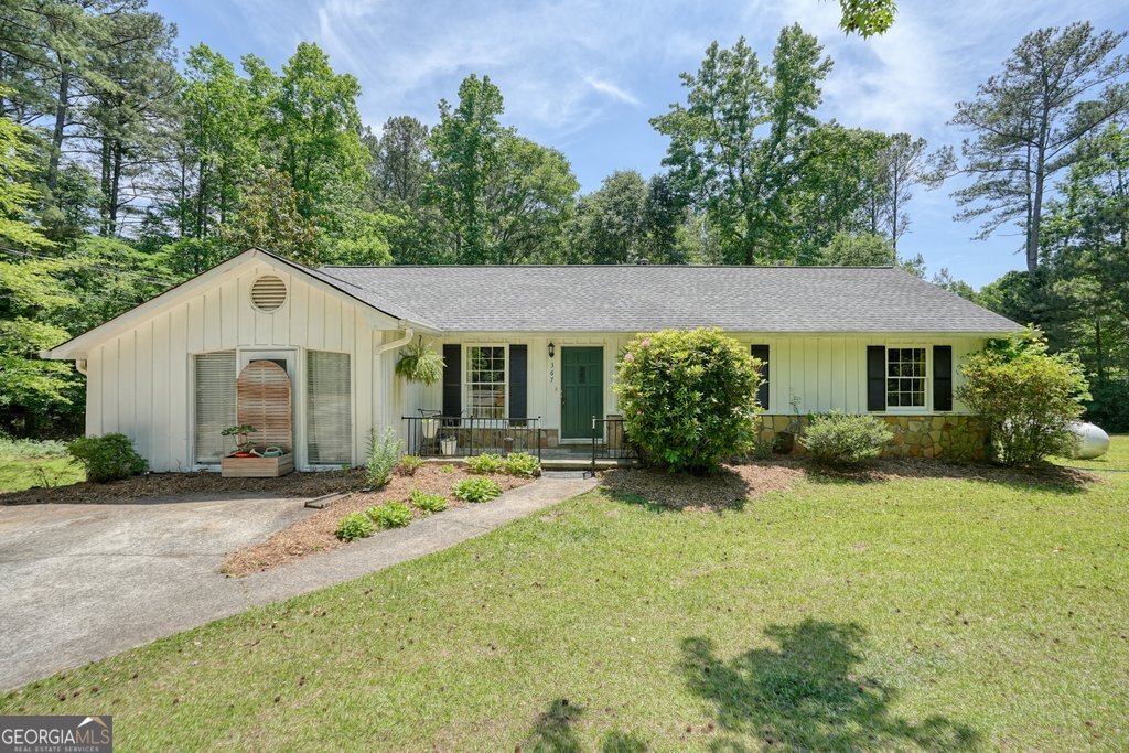367 Bradshaw Lane Property Photo 2