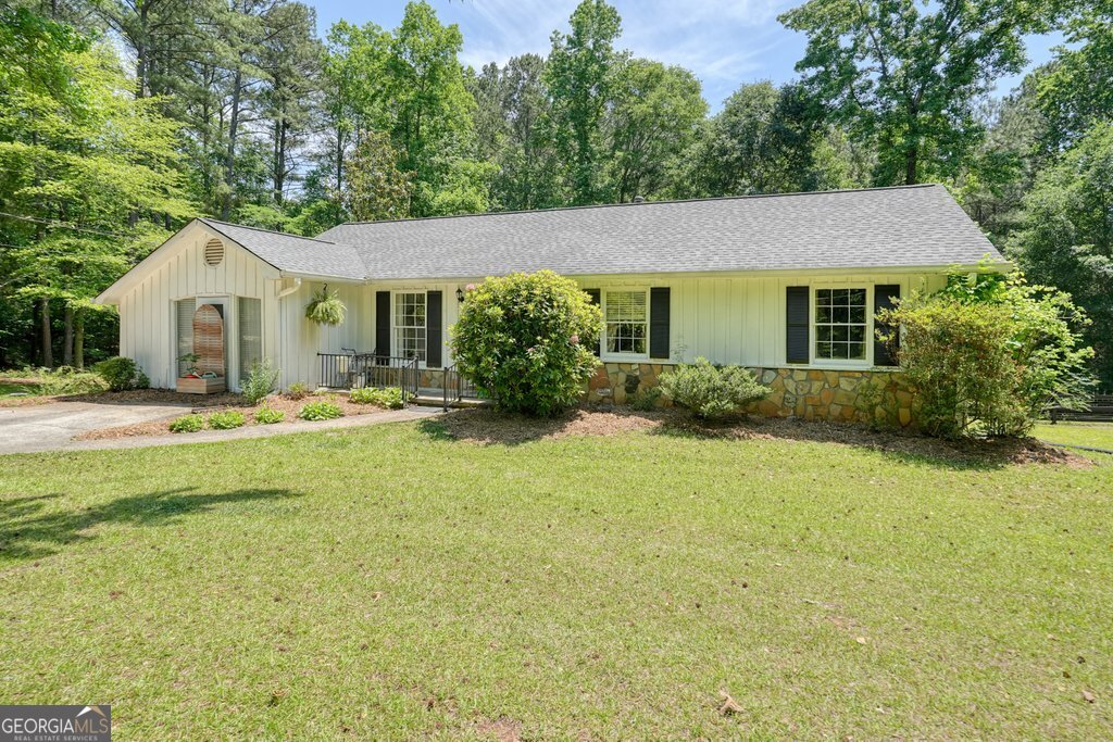 367 Bradshaw Lane Property Photo 3