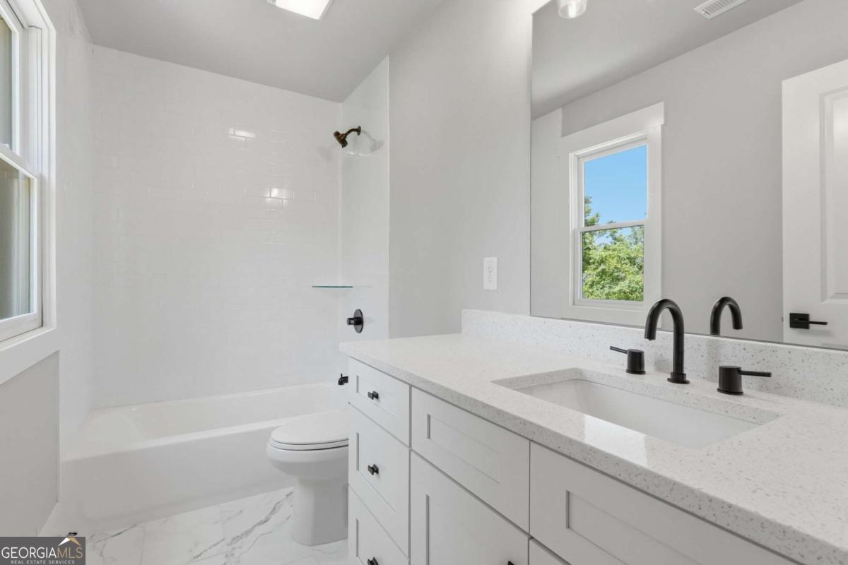115 Old Avery Drive Property Photo 38
