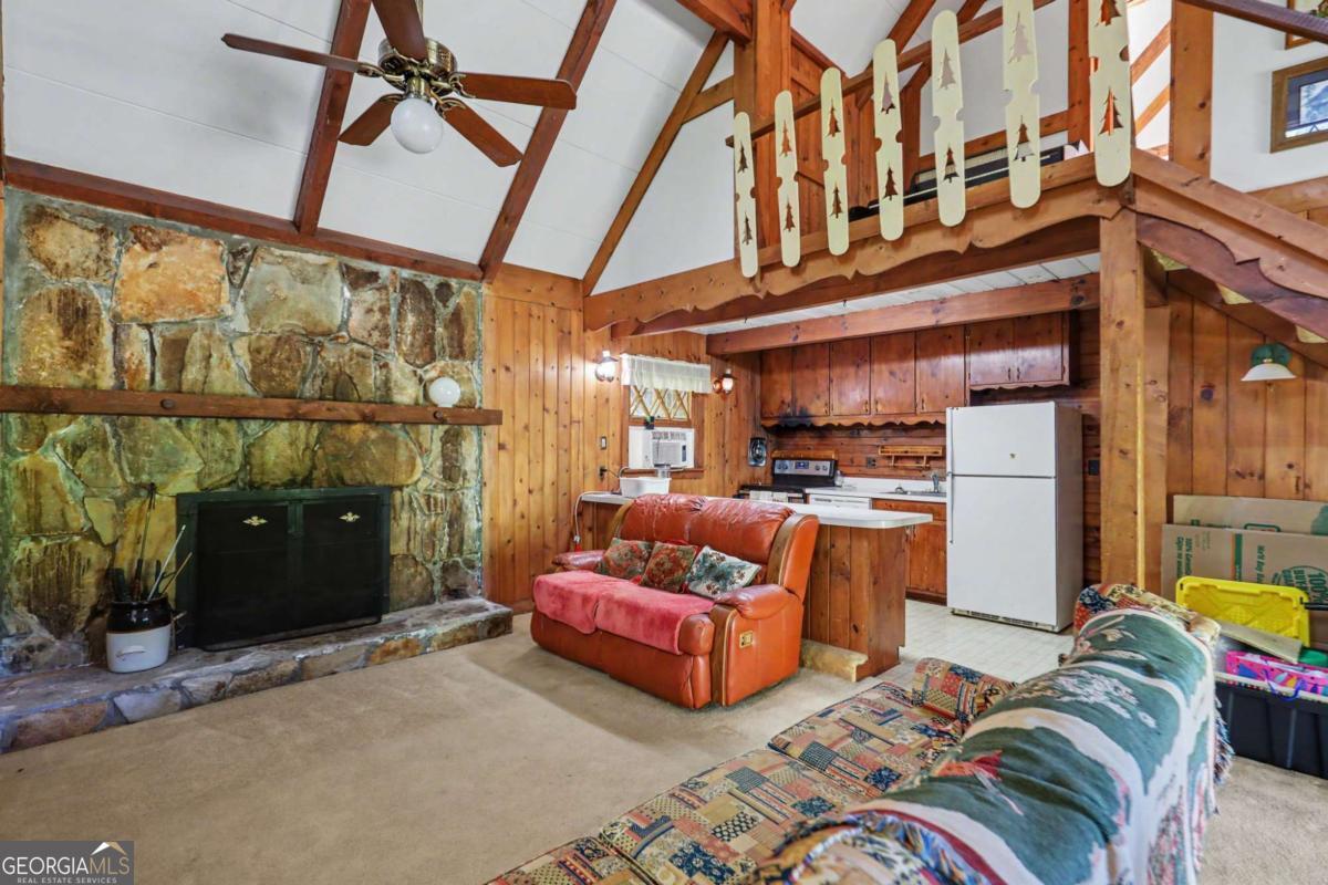 15 Imperial Lane Property Photo 28