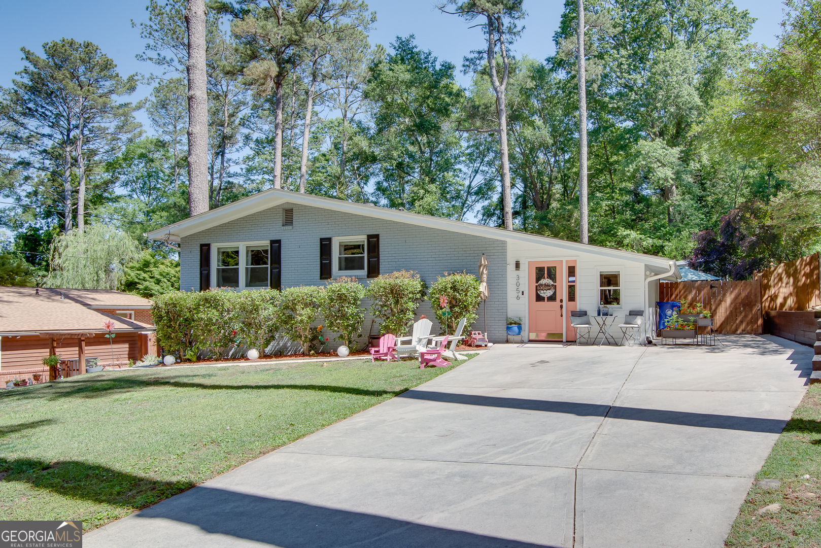 3056 Vine Circle Property Photo 2