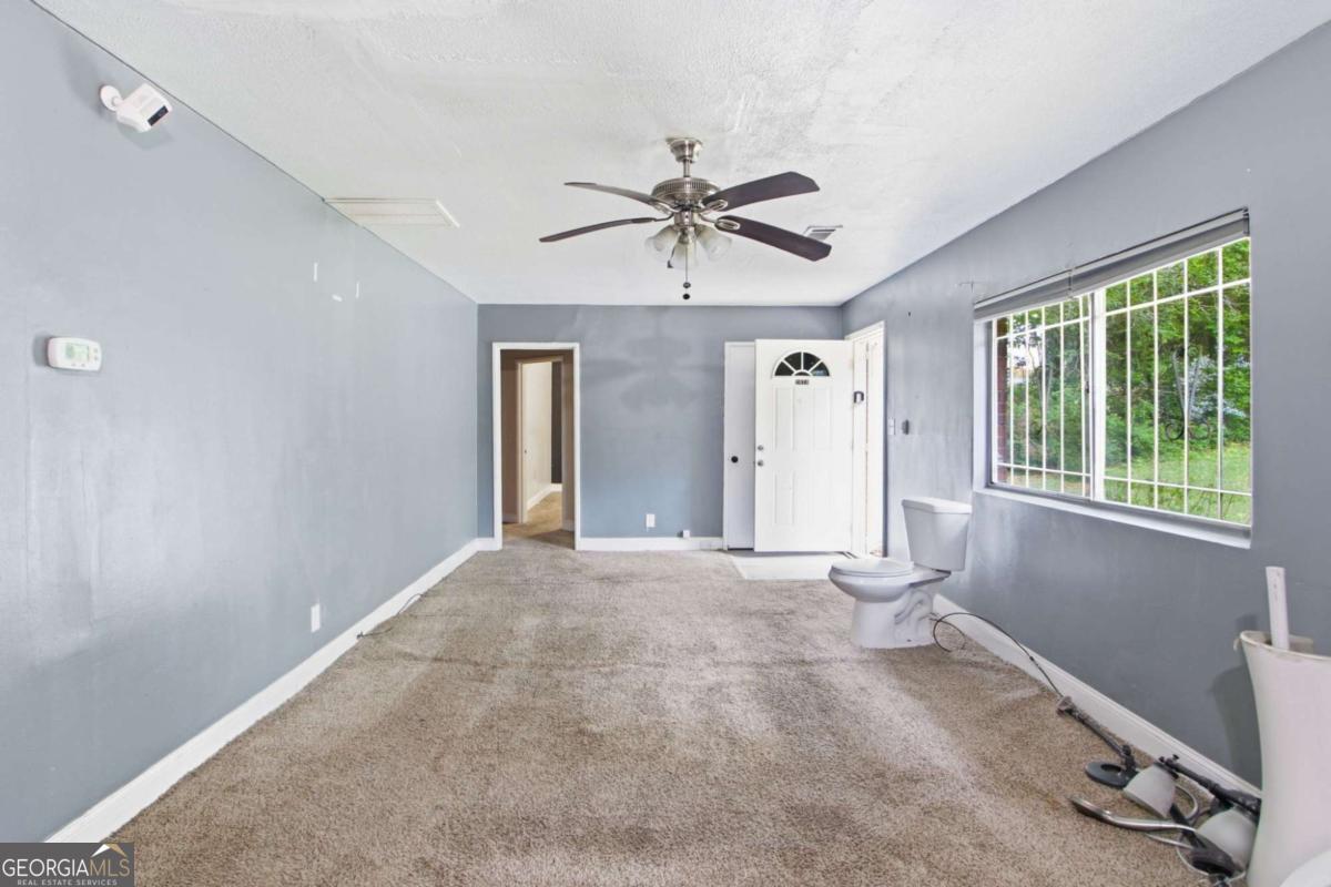 2079 Woodberry Avenue Property Photo 3
