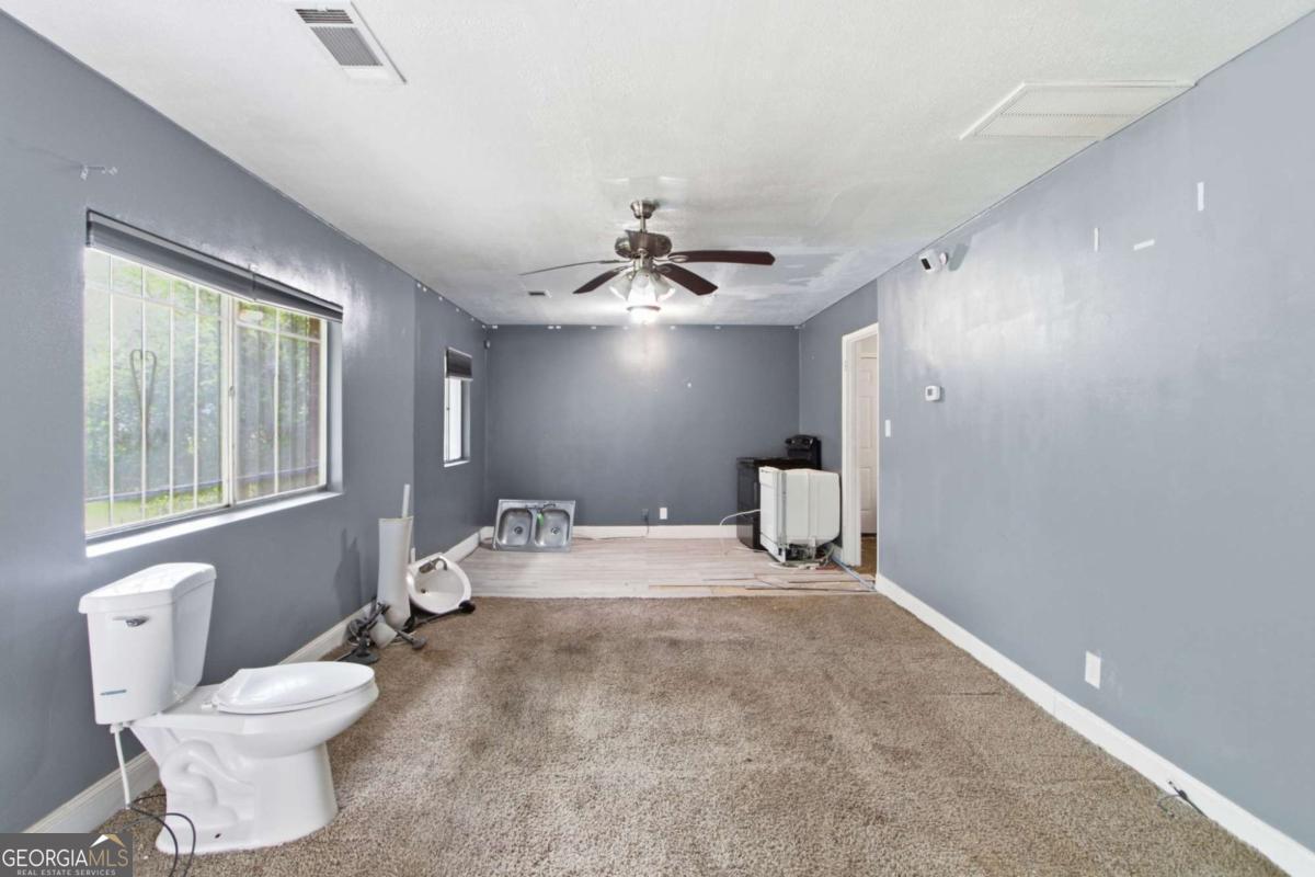 2079 Woodberry Avenue Property Photo 5