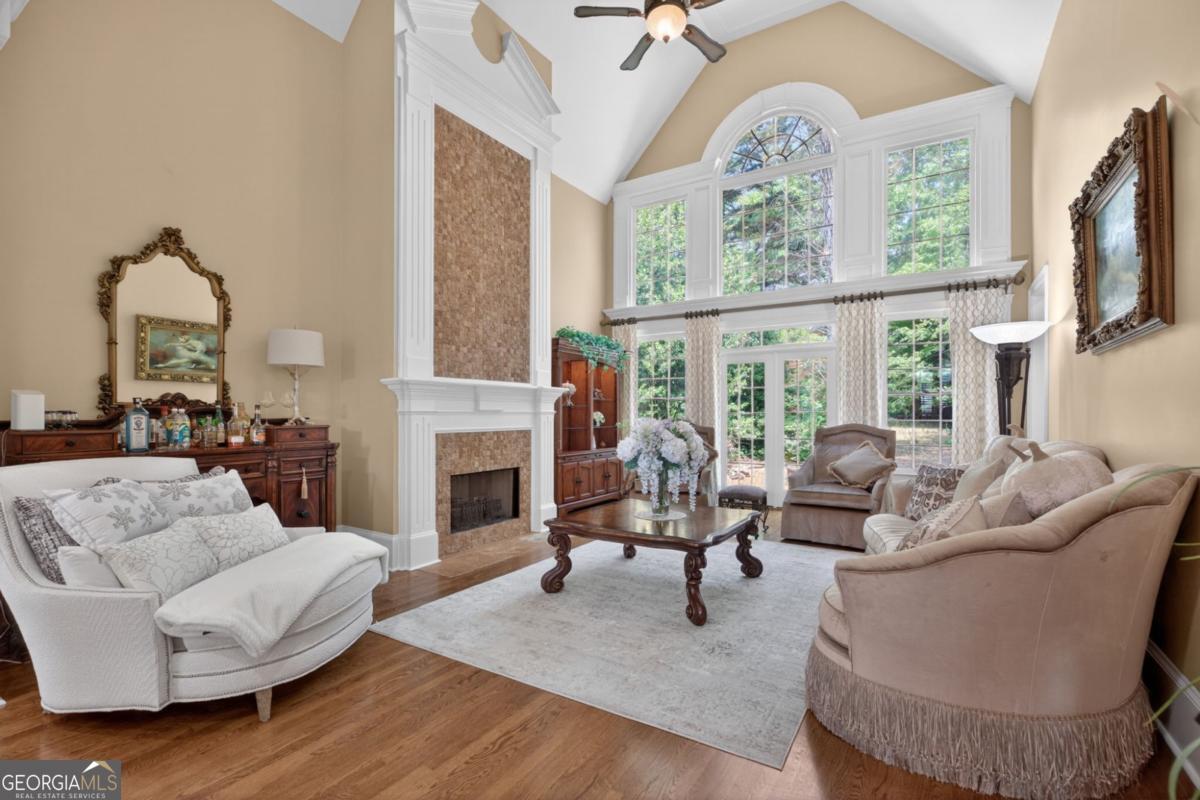 420 Bevy Court Property Photo 8