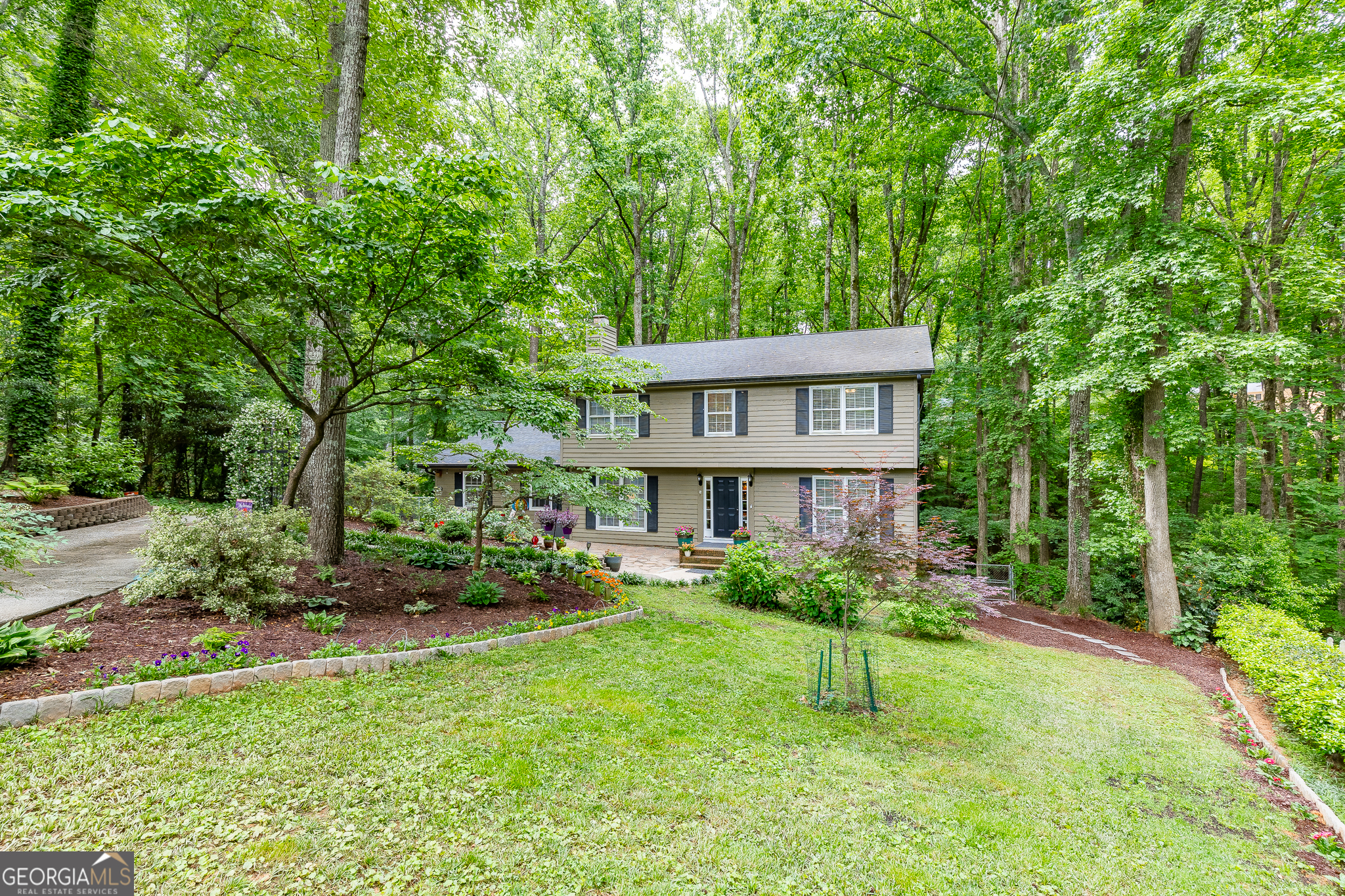 3672 Stonelake Court Sw Property Photo 4