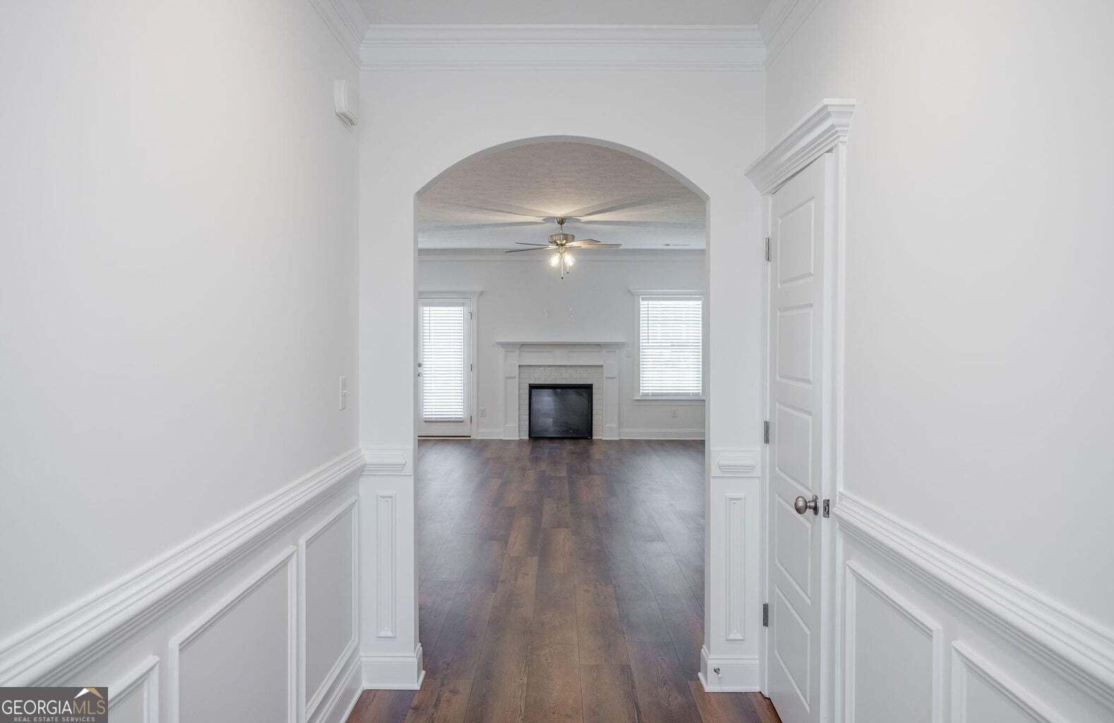 1009 Berkley Court Property Photo 5