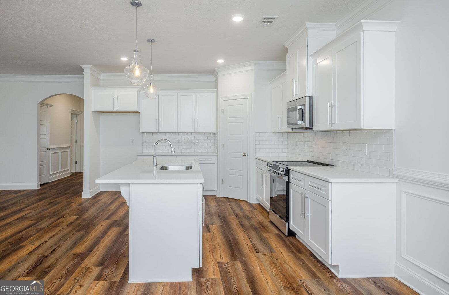 1009 Berkley Court Property Photo 14