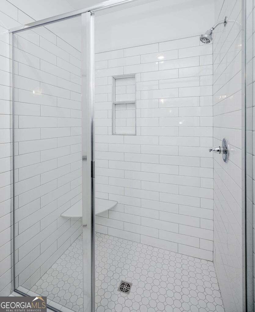 1009 Berkley Court Property Photo 27