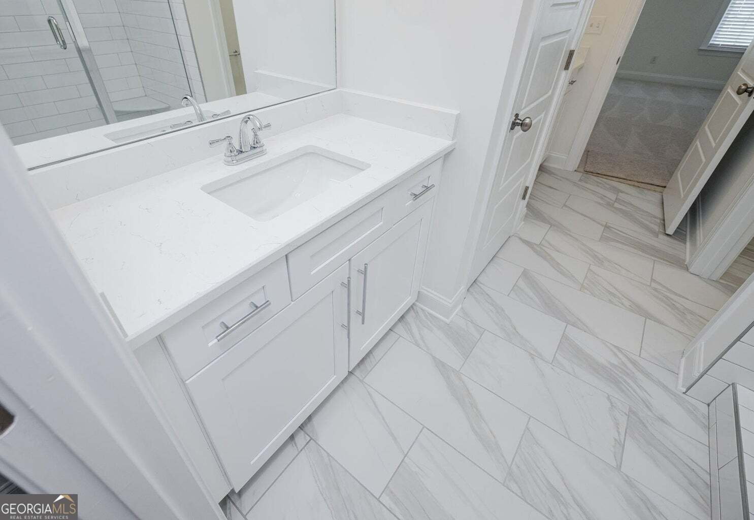 1009 Berkley Court Property Photo 28