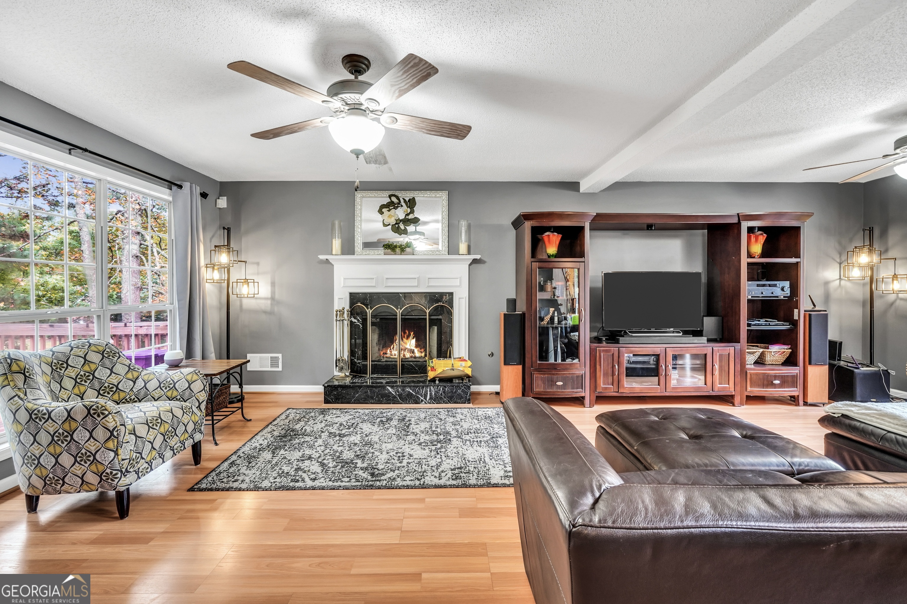 1100 River Green Court Property Photo 8