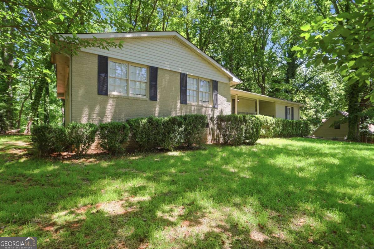 3082 Lake Ranch Drive Property Photo 1