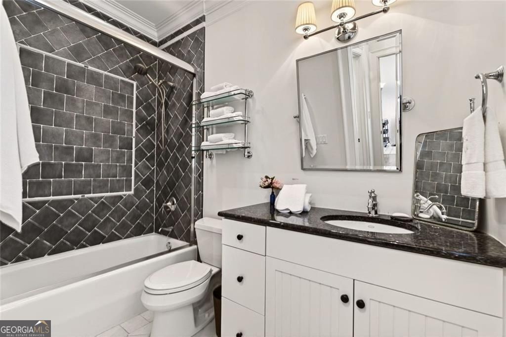 1609 Nottingham Way Ne Property Photo 48