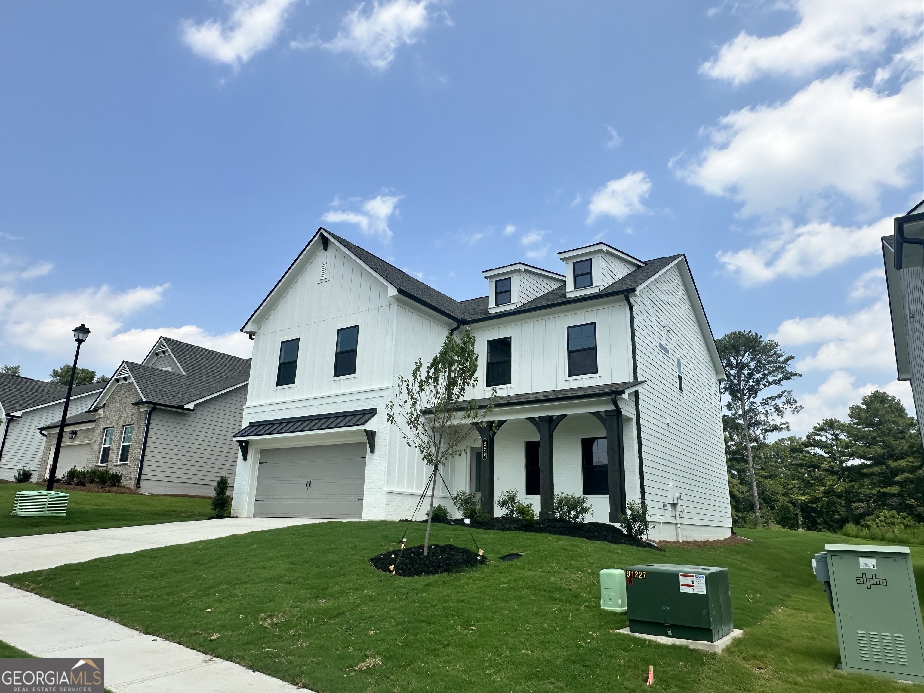 220 Wingate Drive Property Photo 4