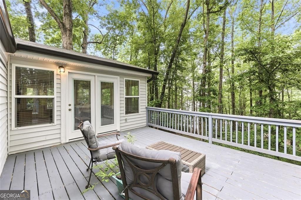 528 Oak Grove Road Property Photo 17