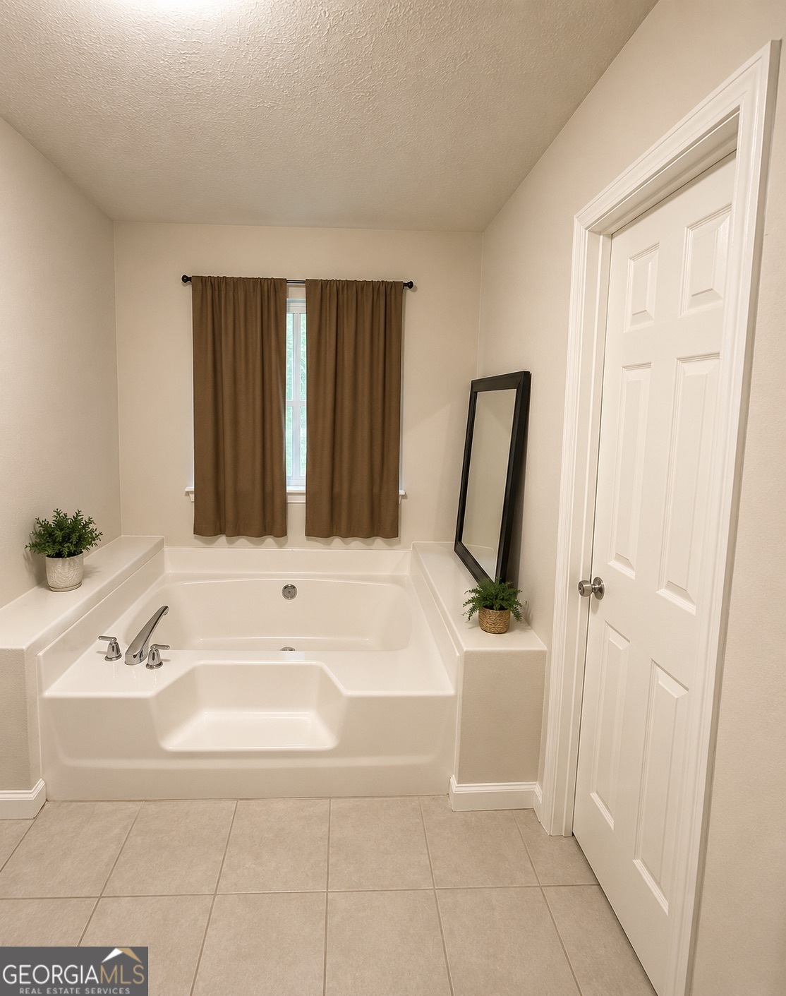 3915 Melanie Woods Drive Property Photo 14