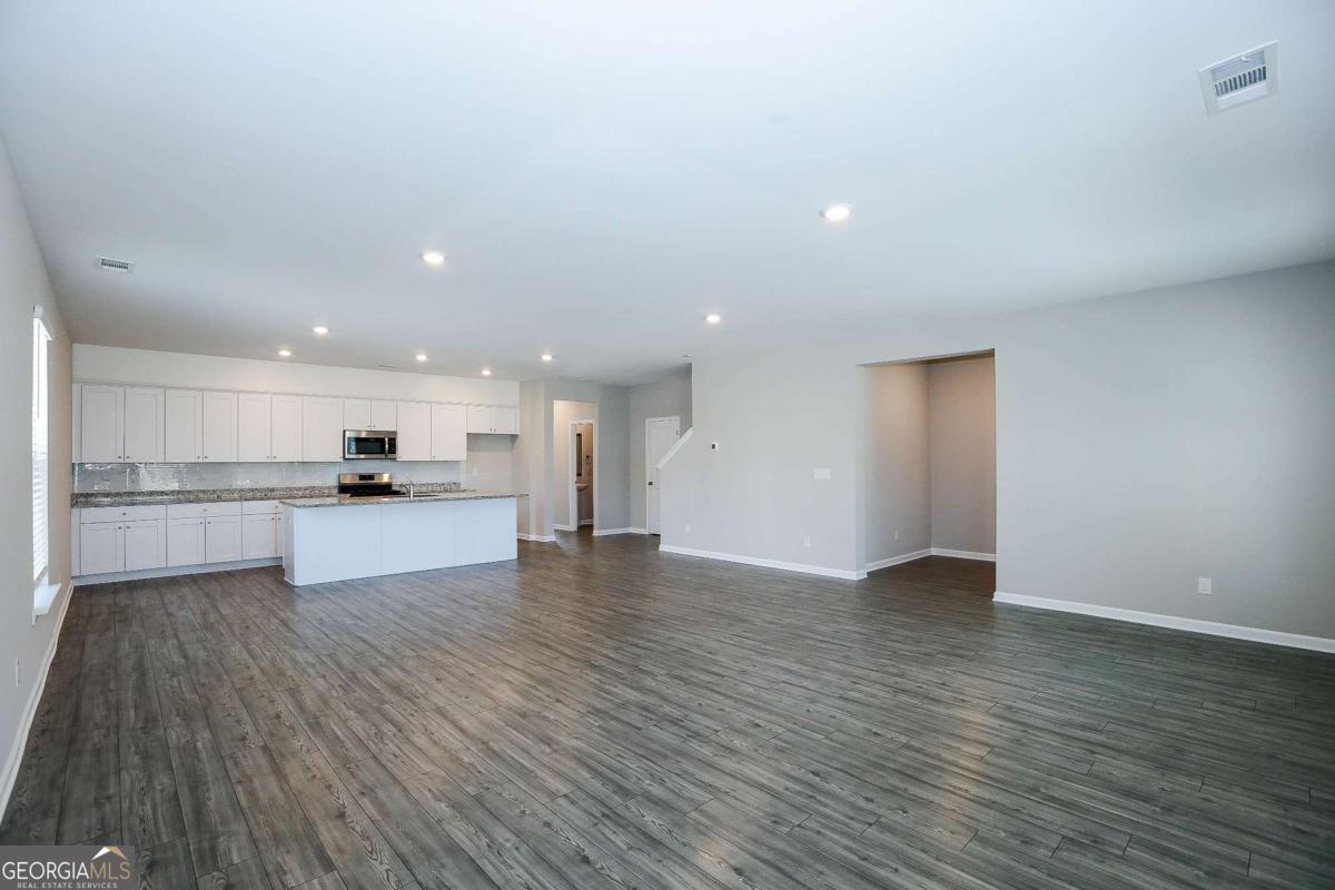 4355 Magpie Drive Property Photo 12