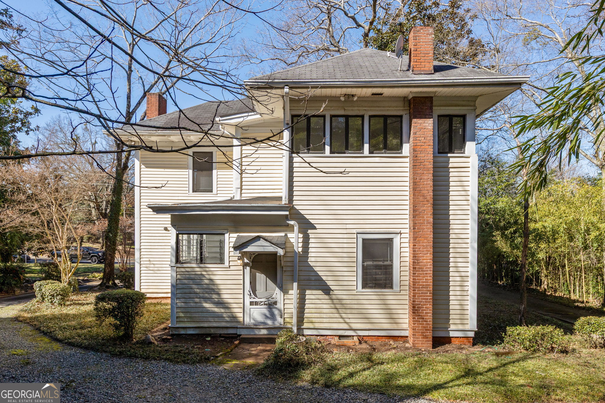 120 S Candler Street Property Photo 3