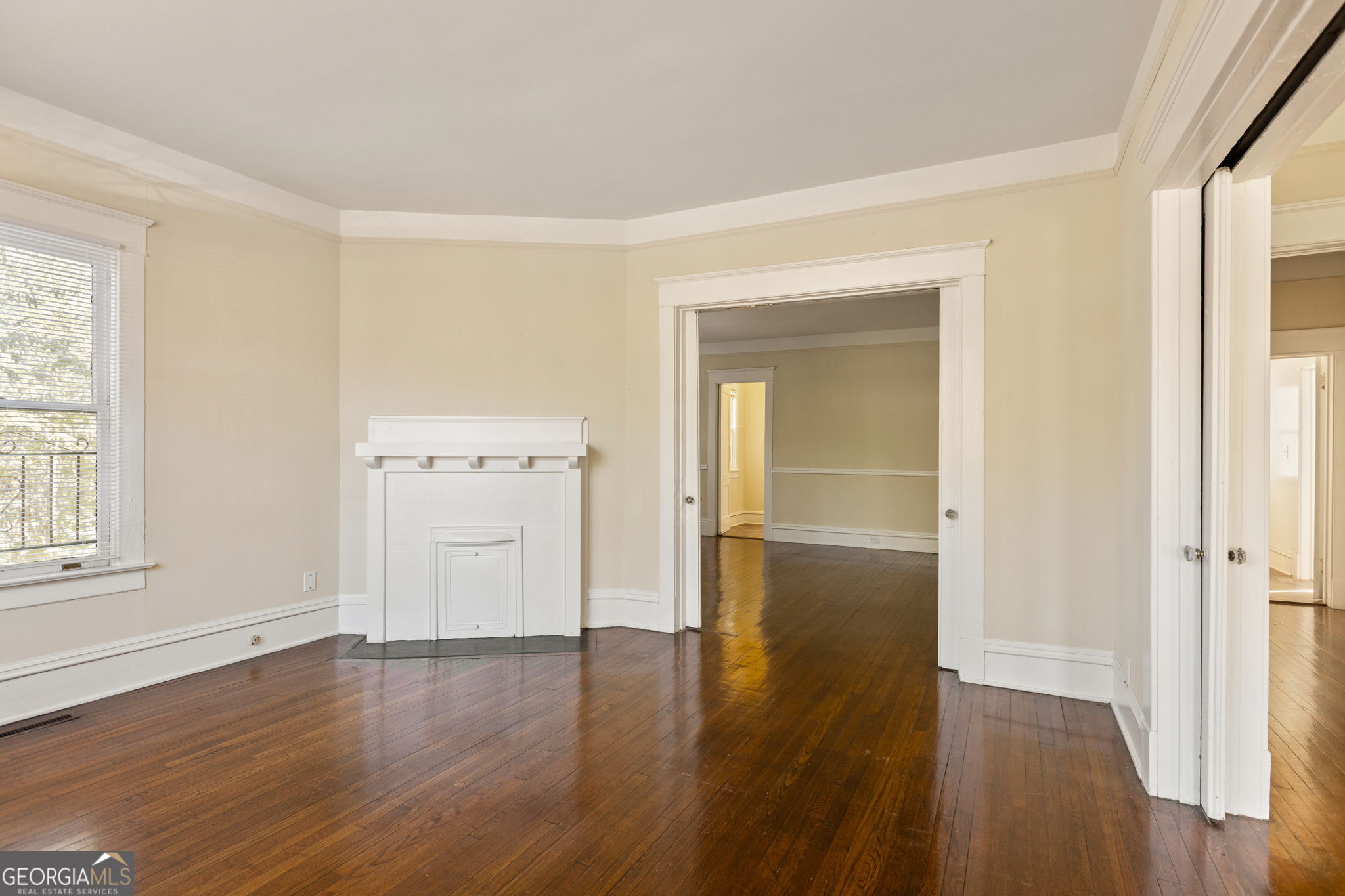 120 S Candler Street Property Photo 7