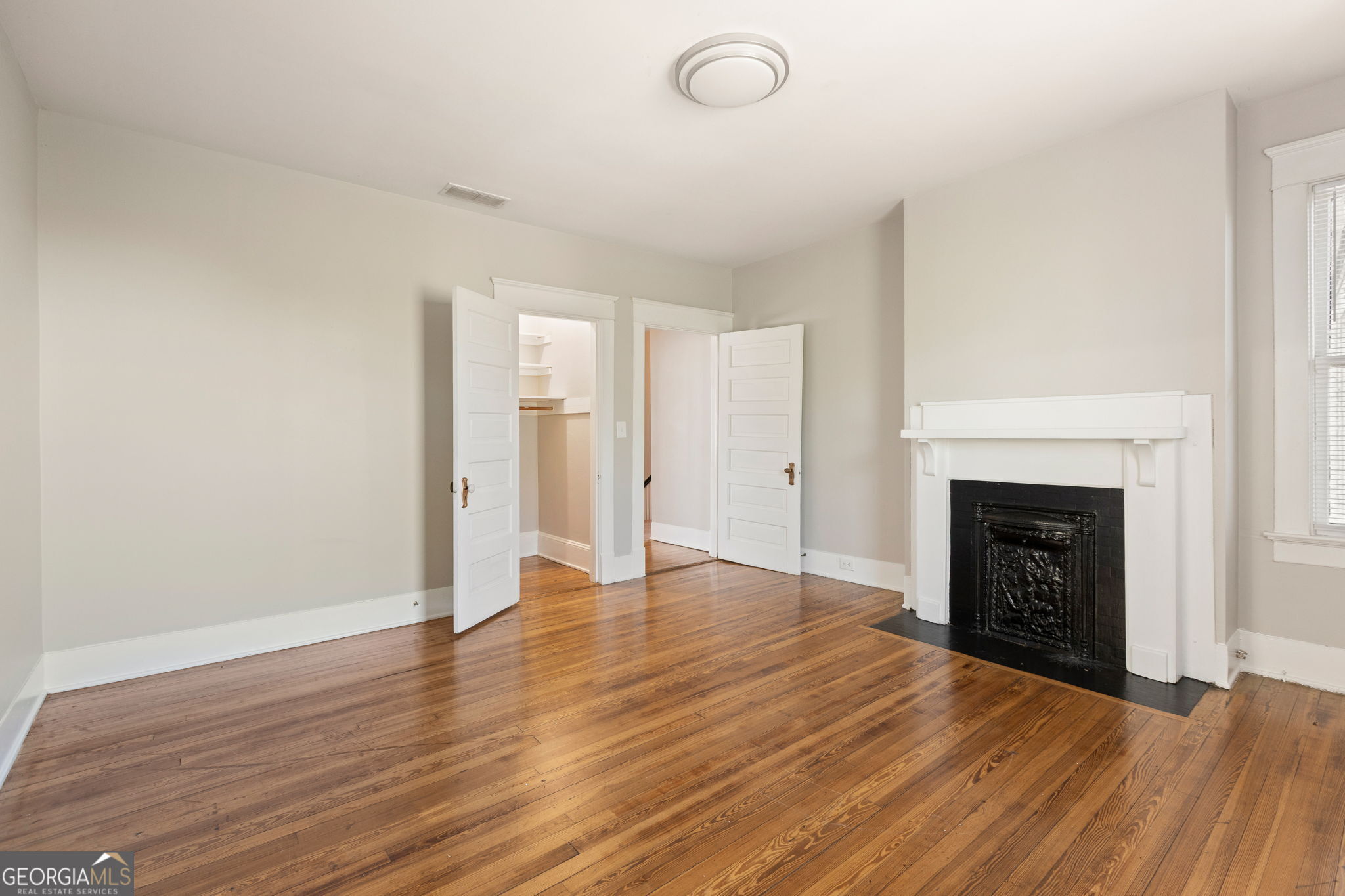 120 S Candler Street Property Photo 24
