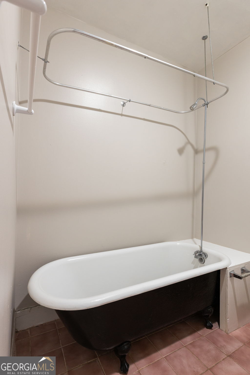 120 S Candler Street Property Photo 30