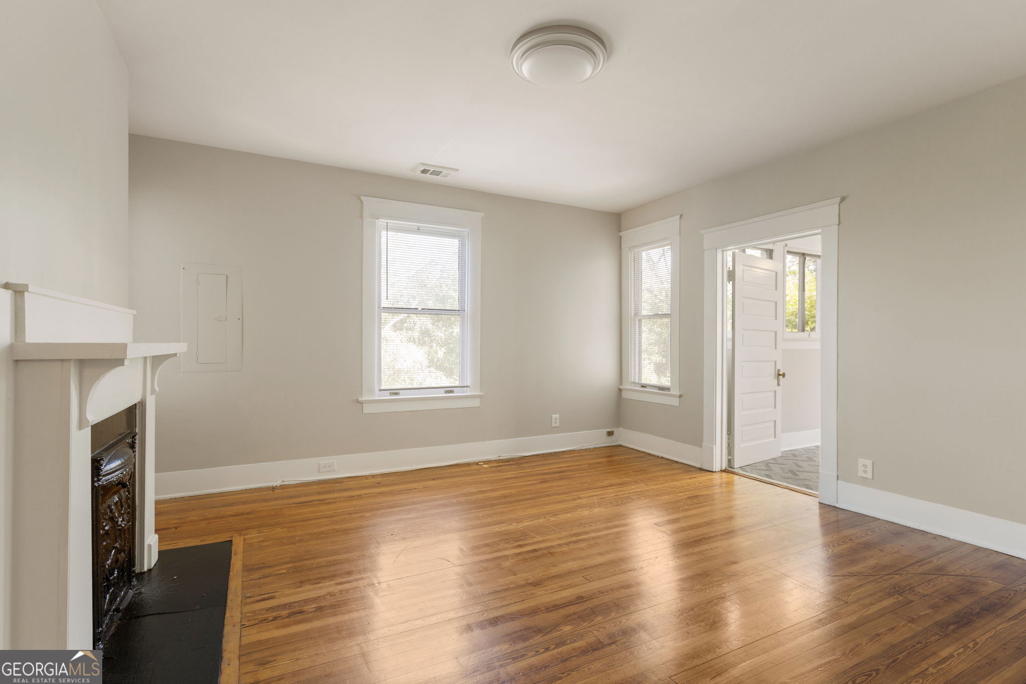 120 S Candler Street Property Photo 39