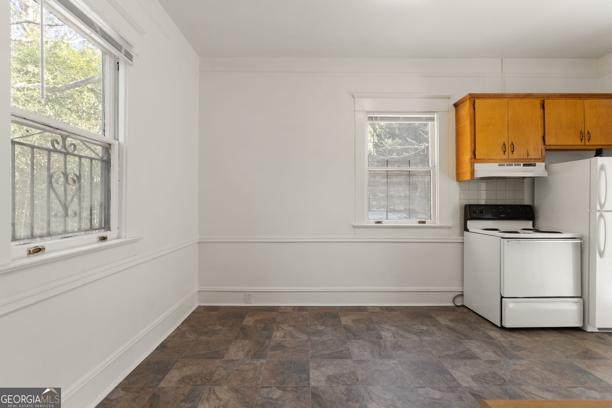 120 S Candler Street Property Photo 40