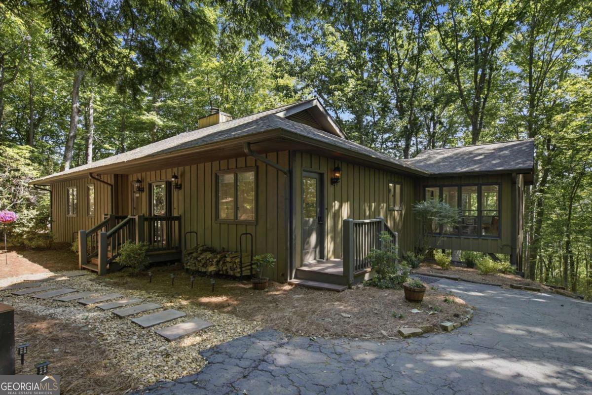 2630 Wilderness Parkway Property Photo 4