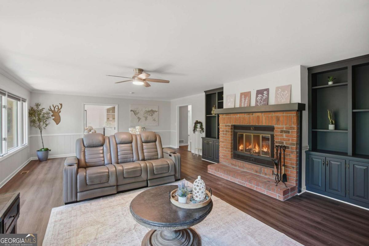 2630 Wilderness Parkway Property Photo 12