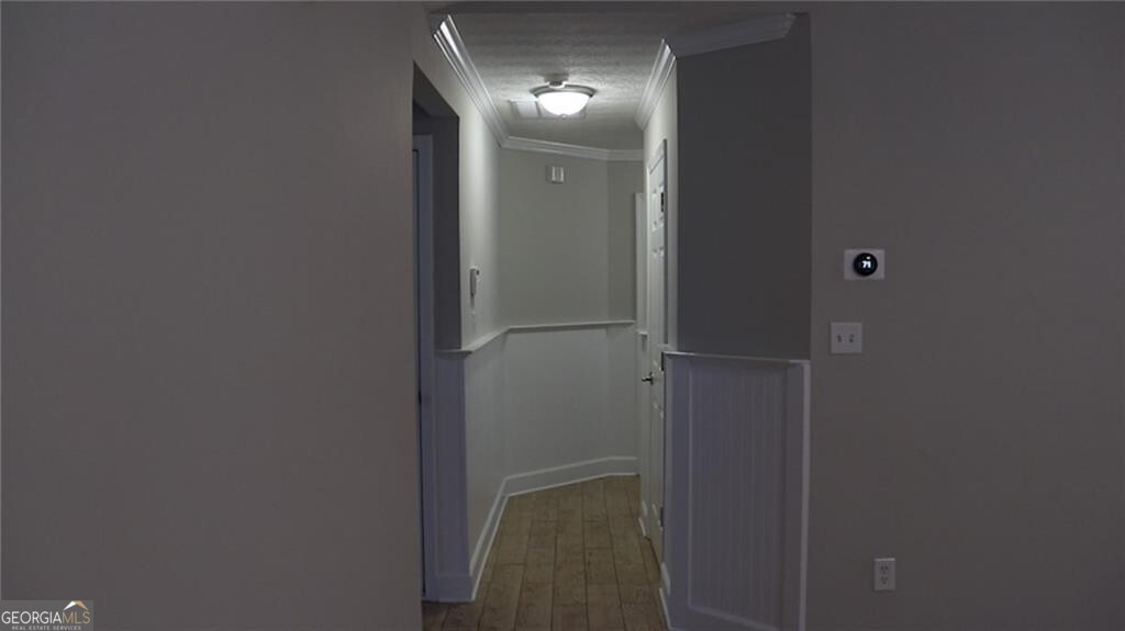 1091 Pine Acre Drive Property Photo 5