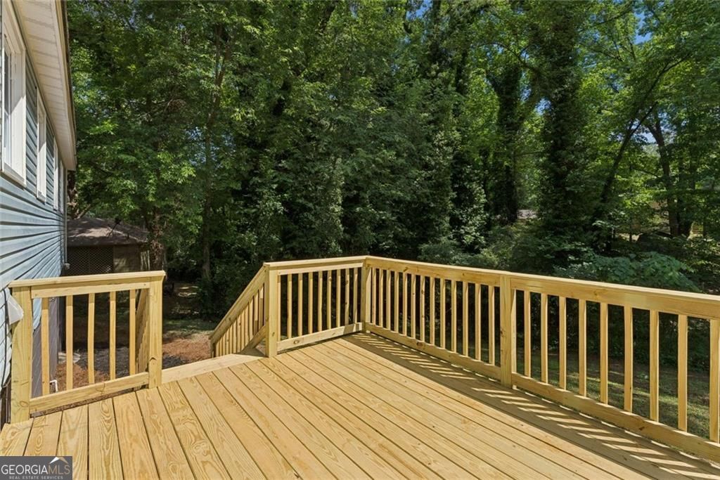 612 Hickory Trail Property Photo 24