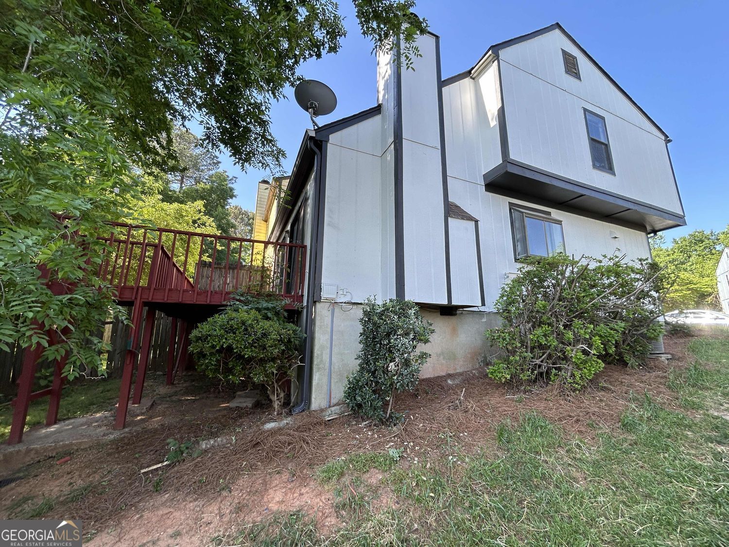 1174 Ridgecrest Lane SE Property Photo 1