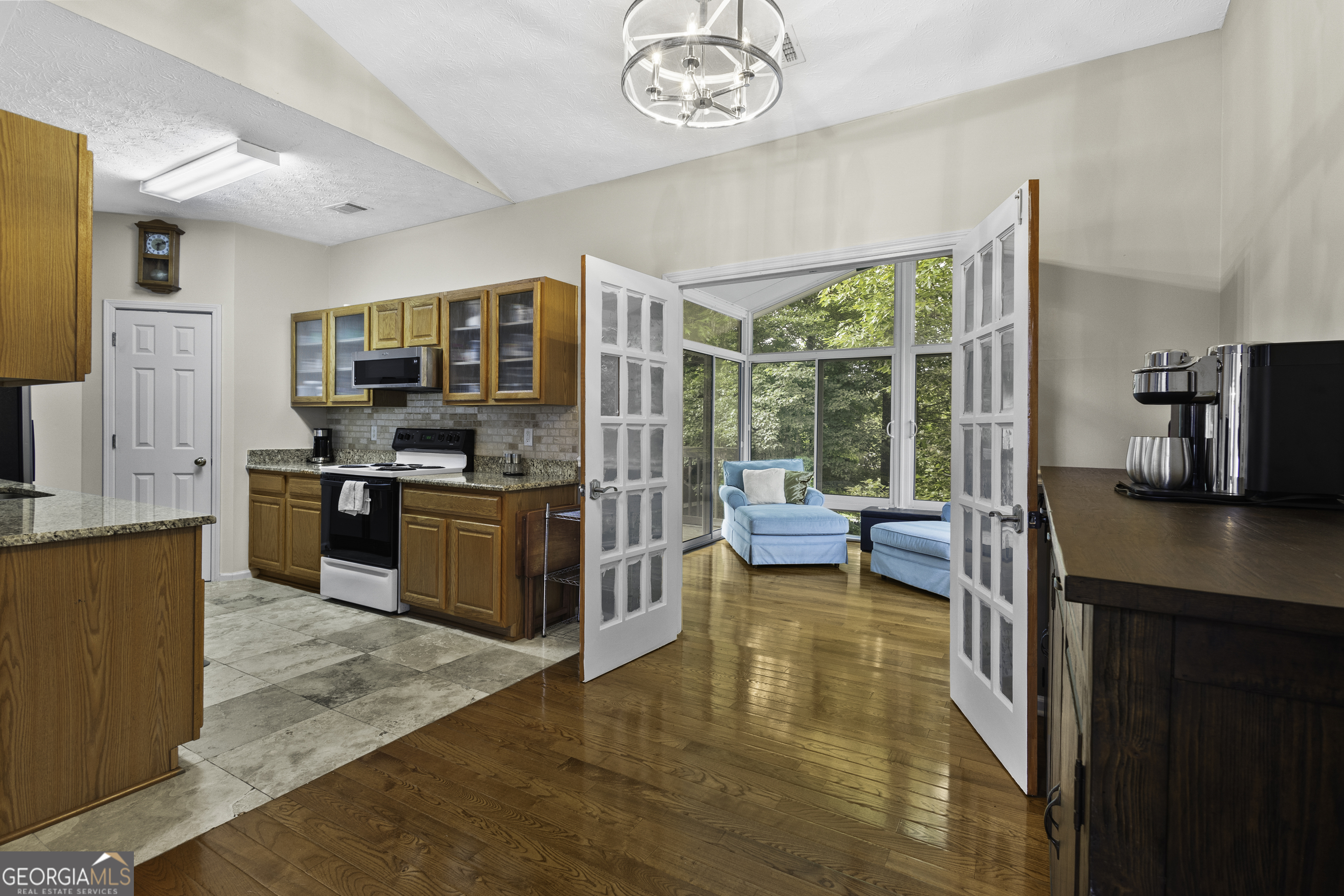 3070 Harvest Circle Property Photo 18