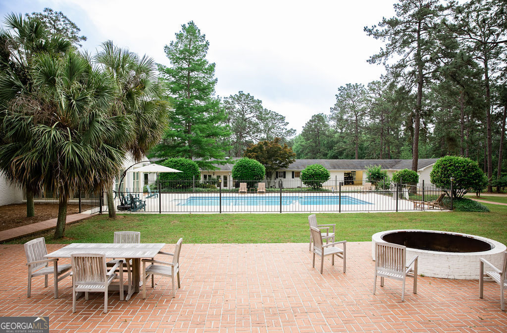 200 Mimosa Lane Property Photo 13