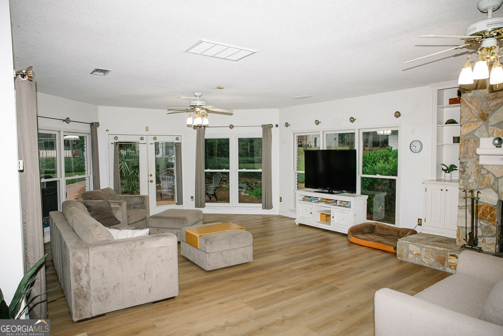 200 Mimosa Lane Property Photo 19