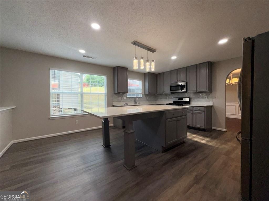 609 Vaughan Drive Property Photo 16