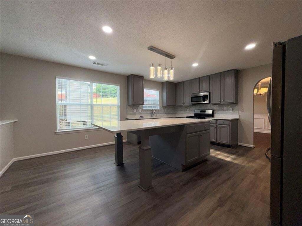 609 Vaughan Drive Property Photo 16