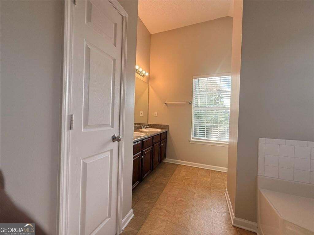 609 Vaughan Drive Property Photo 49