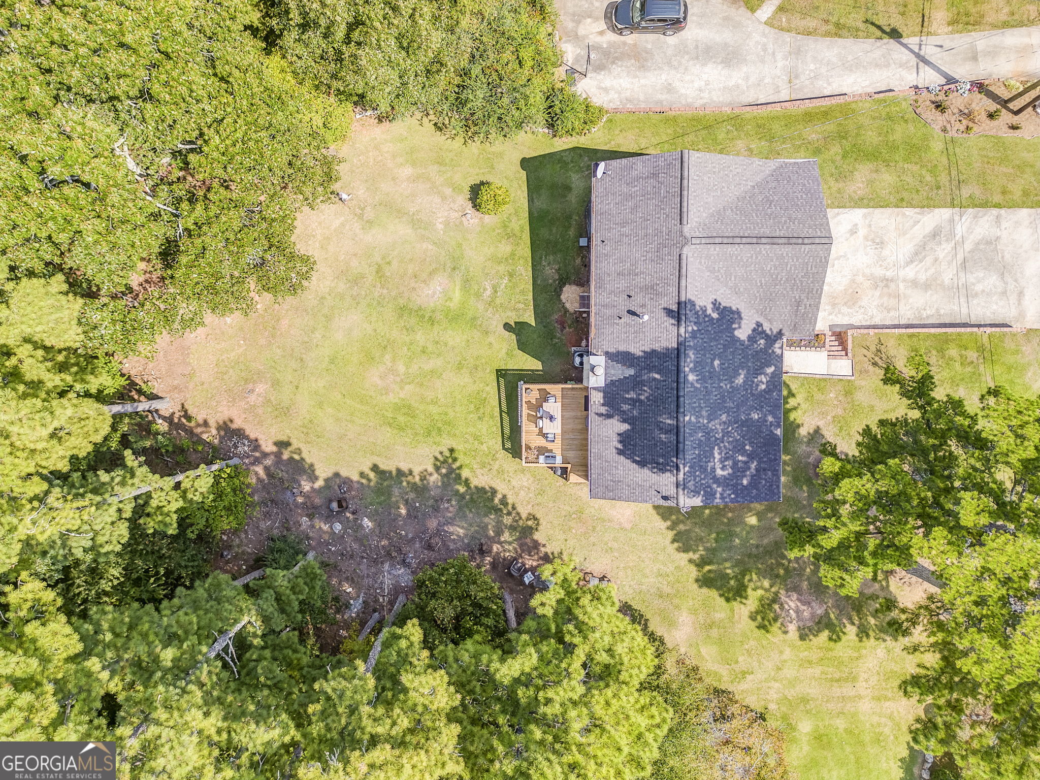 32 Devonshire Drive Se Property Photo 7