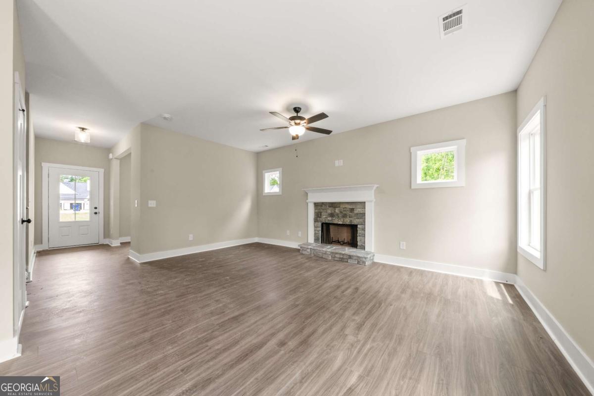 500 Benson Meadows Drive Property Photo 9