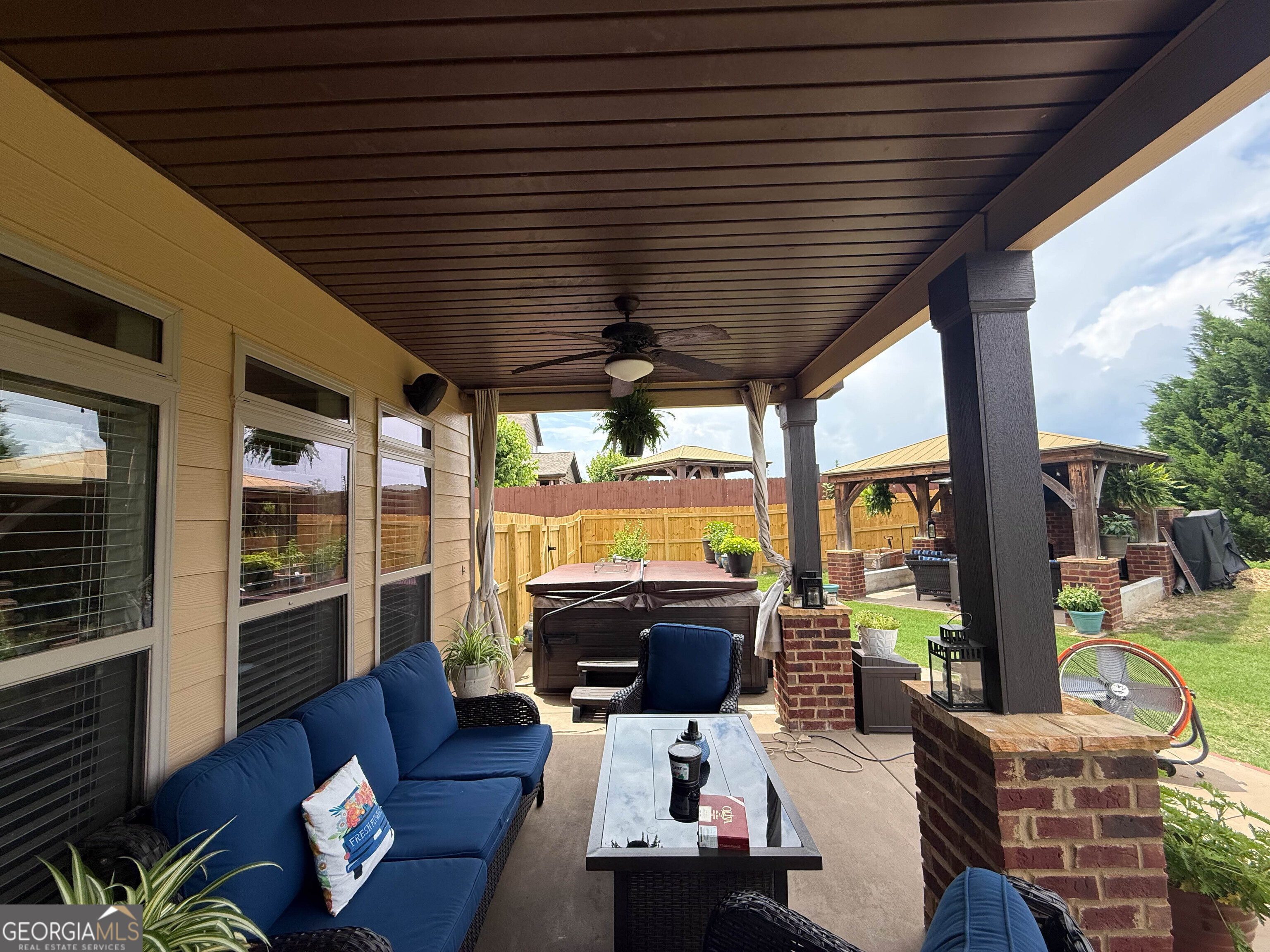 5626 Casa Blanca Lane Property Photo 14