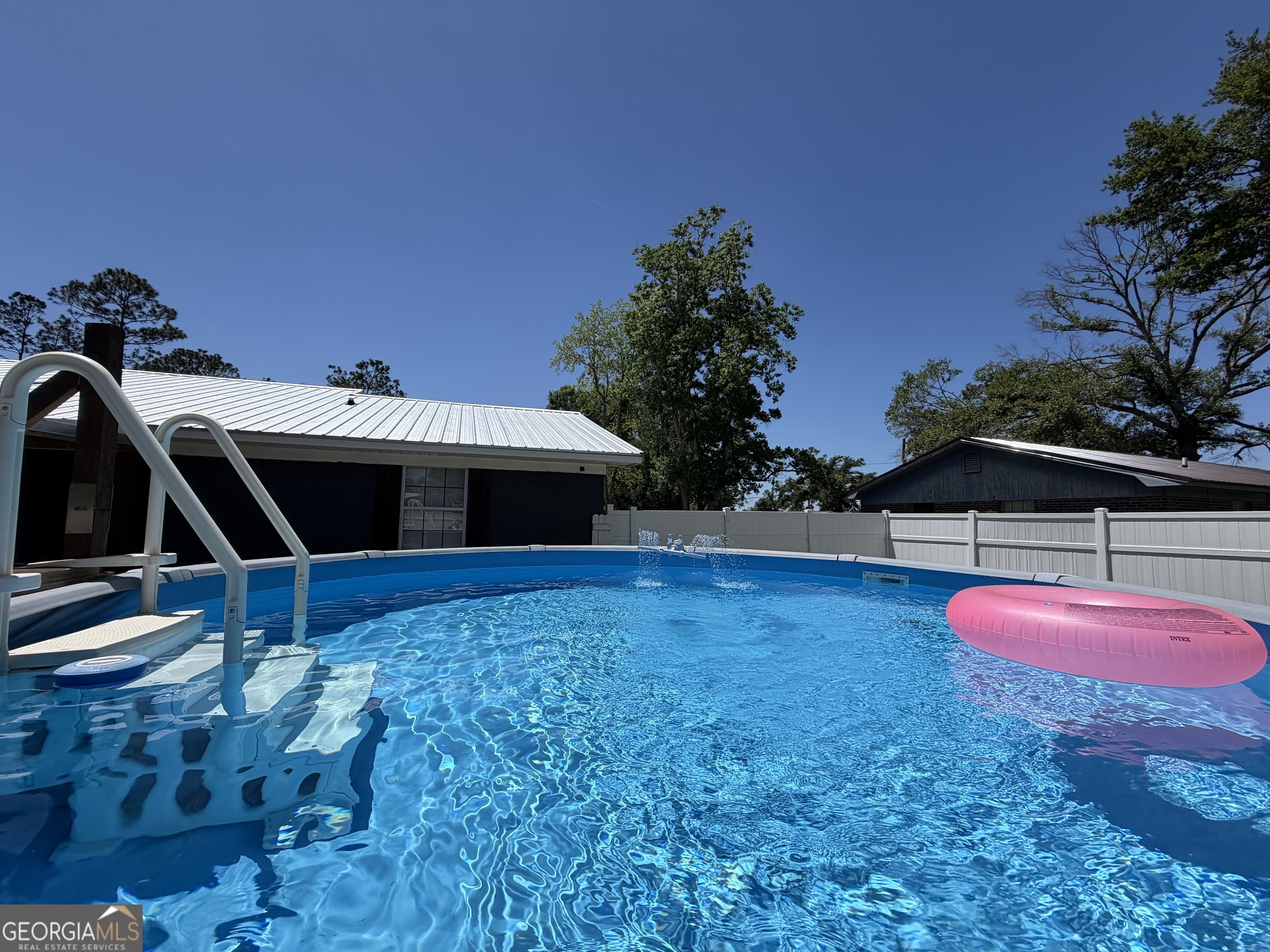 53 Carey Drive Property Photo 16