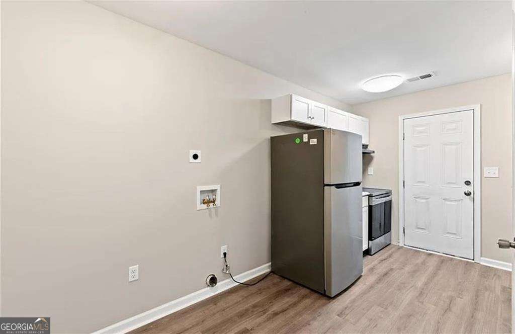 5859 Lone Oak Drive Sw Property Photo 2