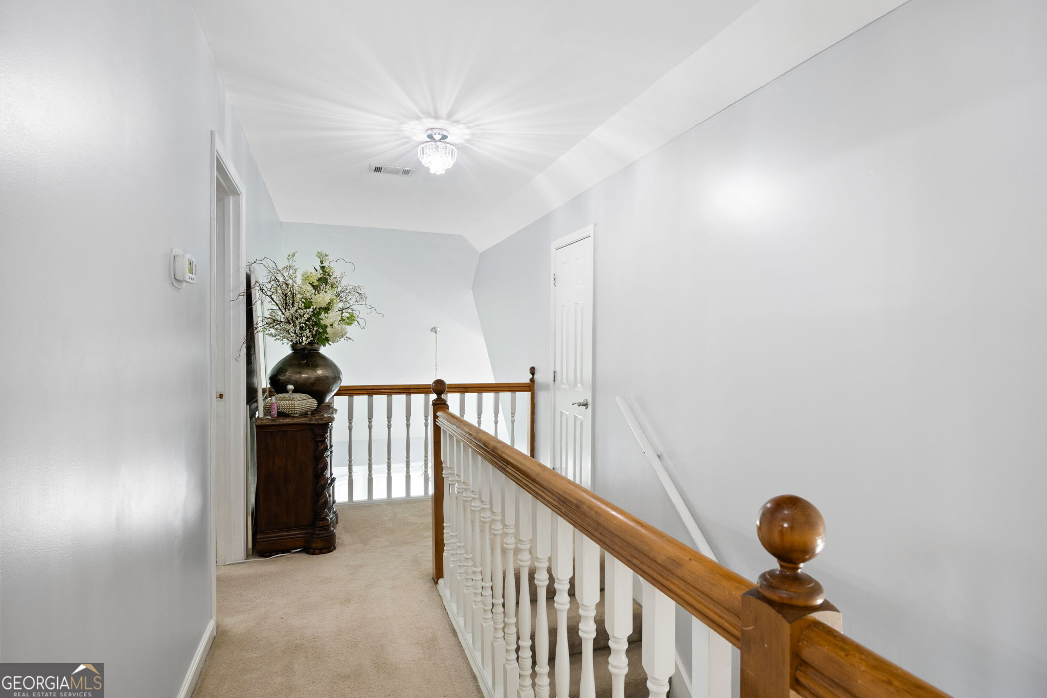 9396 Woodlawn Drive Property Photo 6