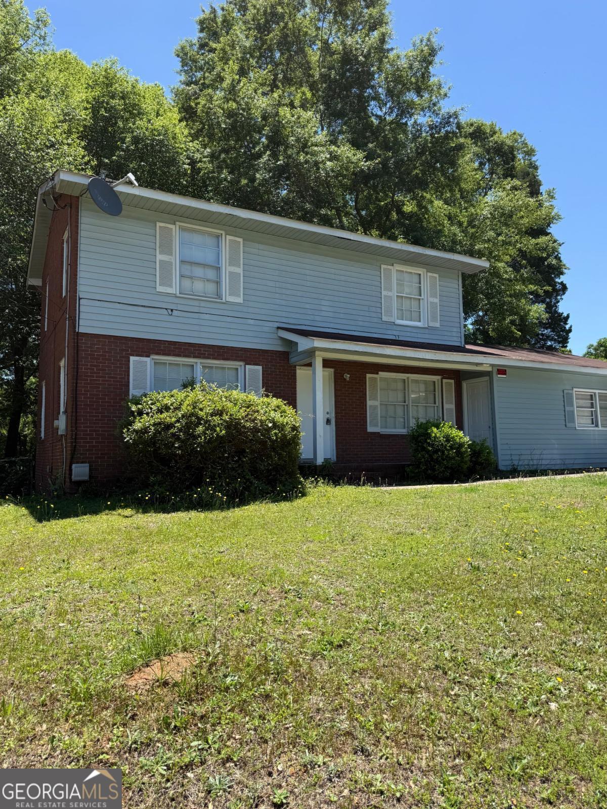 2120 Milano Drive Property Photo 2